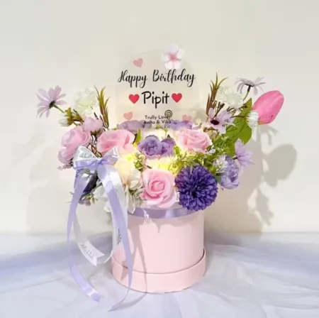 Bloom Box Akrilik Ucapan Ulang Tahun Cempaka Putih